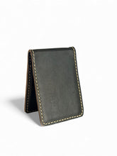 Load image into Gallery viewer, Chap Leather Wallet